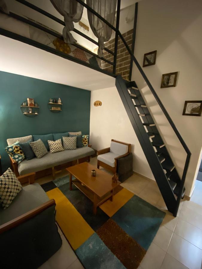Апартаменты Small Cosy House Лаврион Экстерьер фото